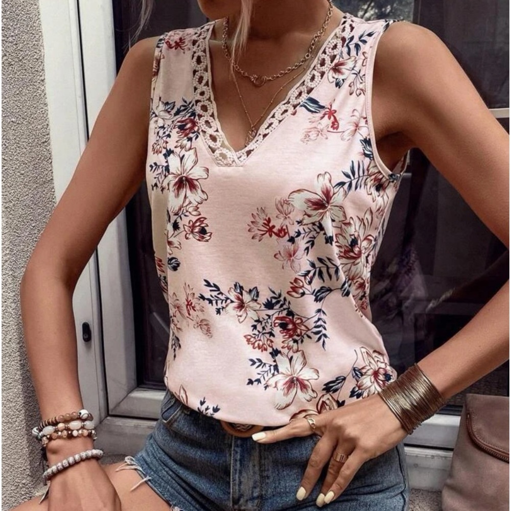 New V-neck floral Sleeveless tank top